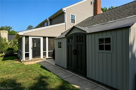 7956 Orianna Street Brecksville OH 44141
