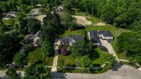 7956 Orianna Street Brecksville OH 44141