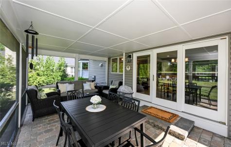 7956 Orianna Street Brecksville OH 44141