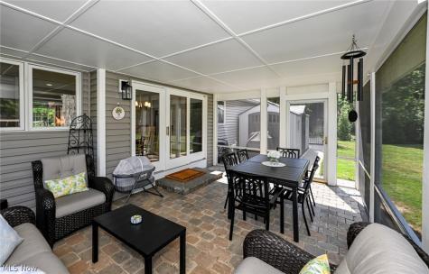 7956 Orianna Street Brecksville OH 44141