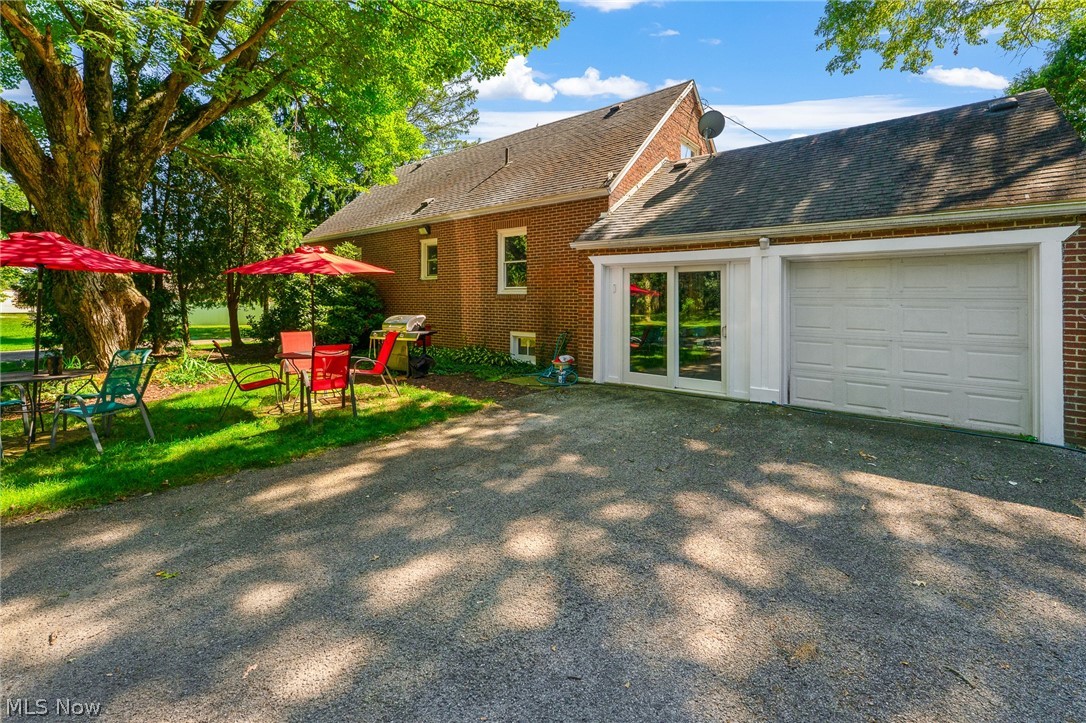 10901 Main Street New Middletown OH 44442