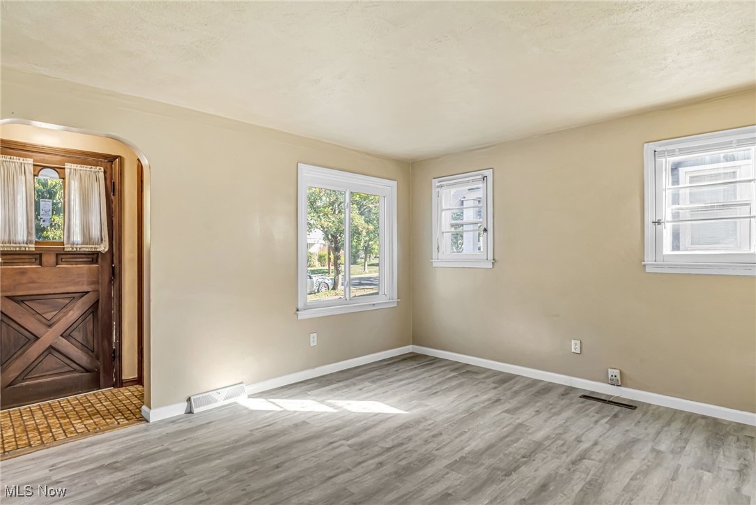 1026 Woodward Avenue Akron OH 44310