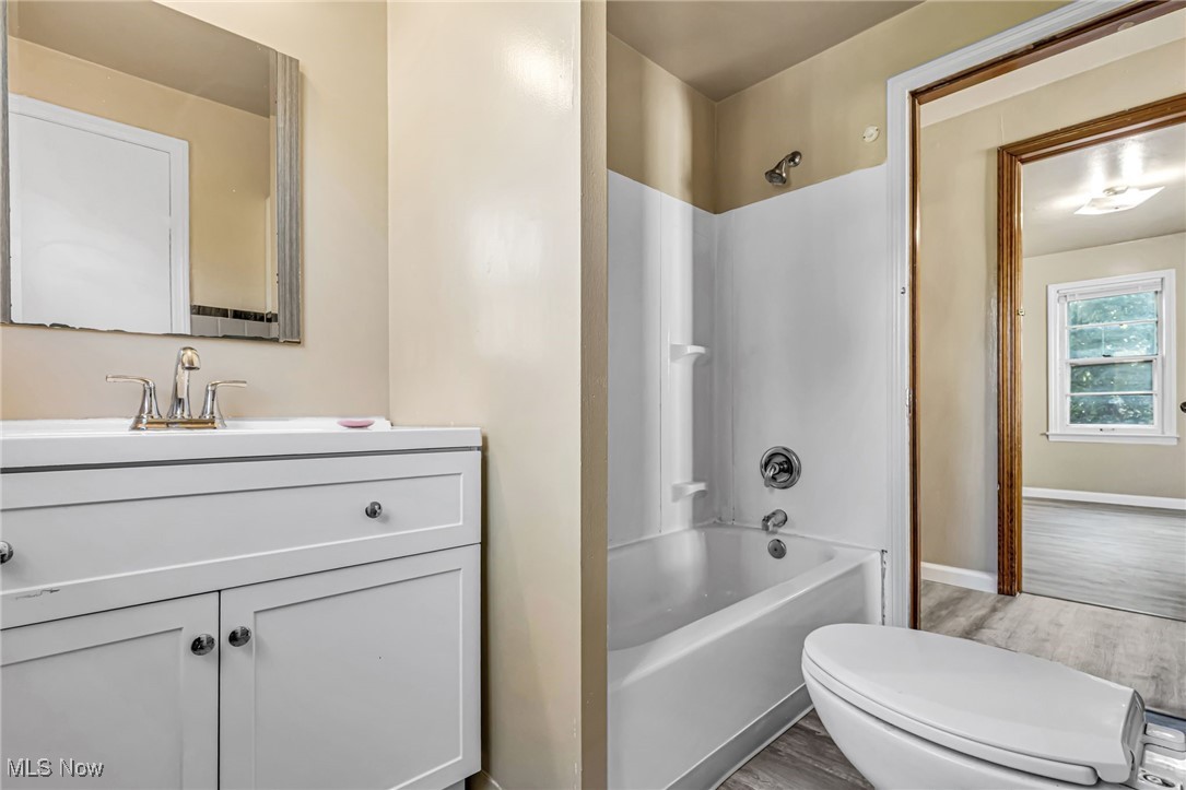 1026 Woodward Avenue Akron OH 44310