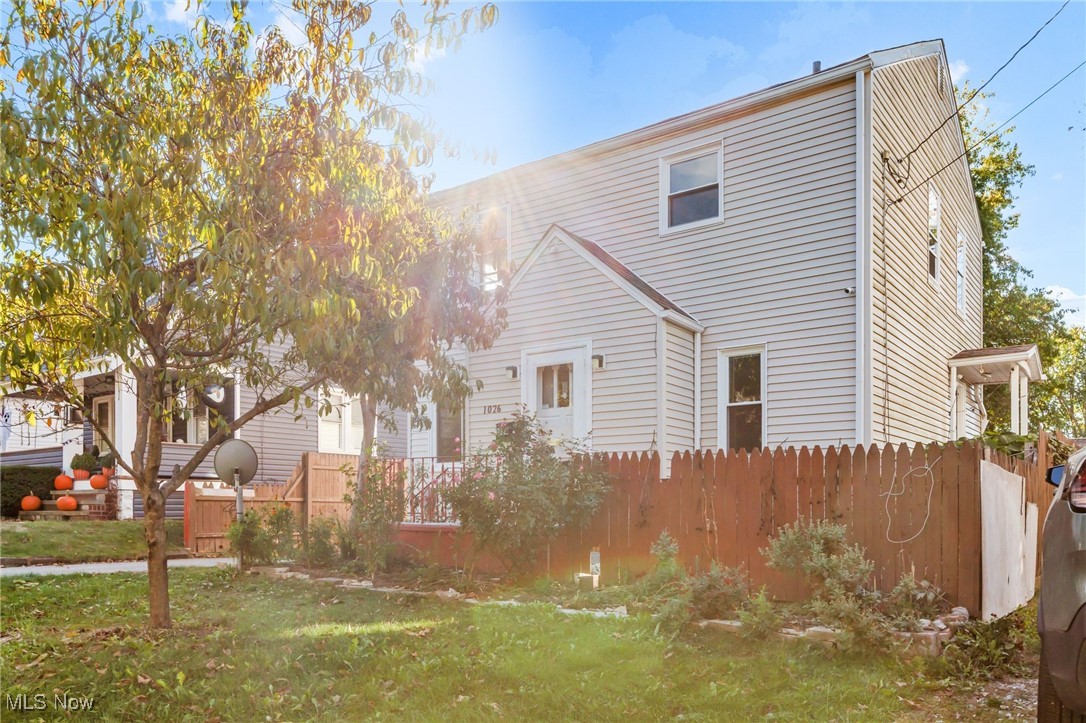 1026 Woodward Avenue Akron OH 44310