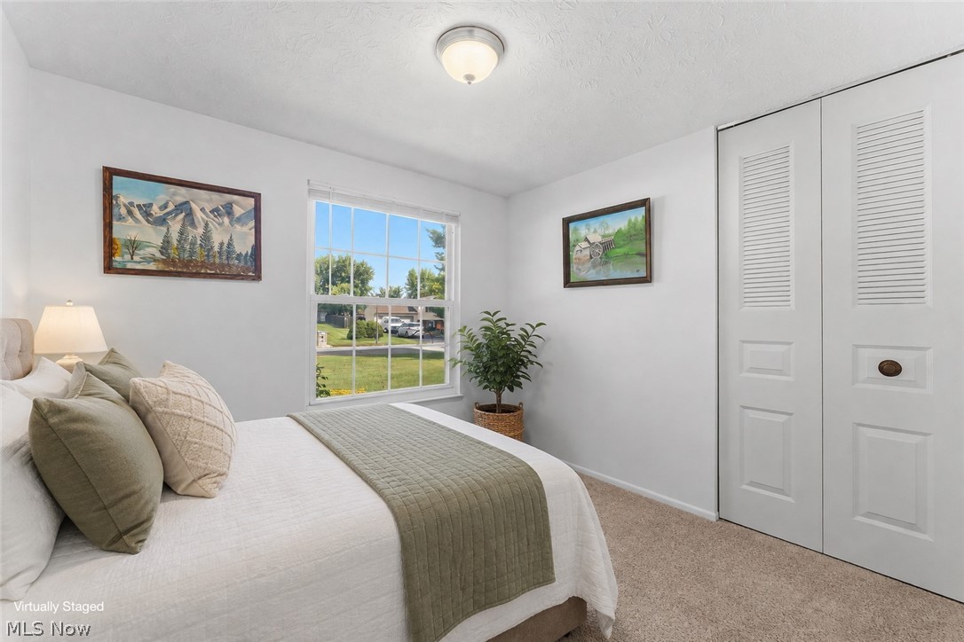137 Chapel Hill Drive NW Warren OH 44483