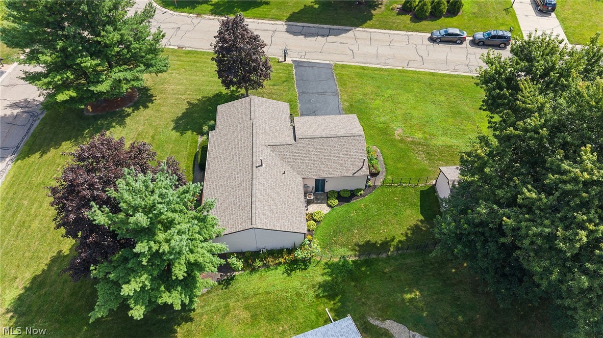 137 Chapel Hill Drive NW Warren OH 44483