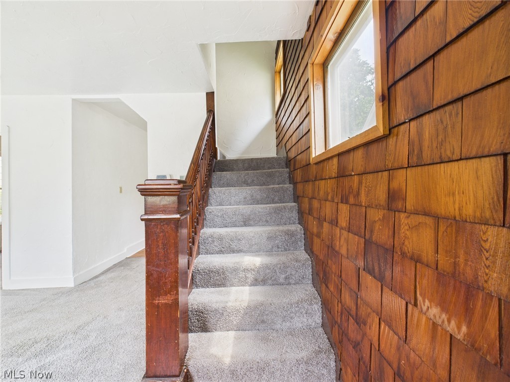 529 Gage Street Akron OH 44311