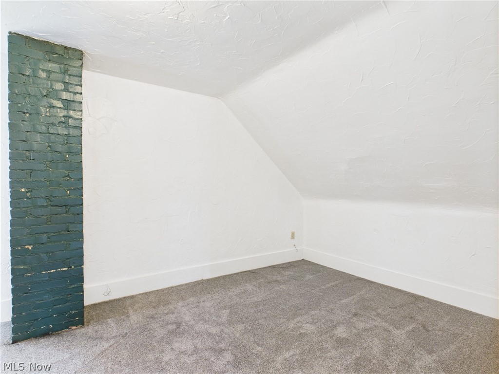 529 Gage Street Akron OH 44311