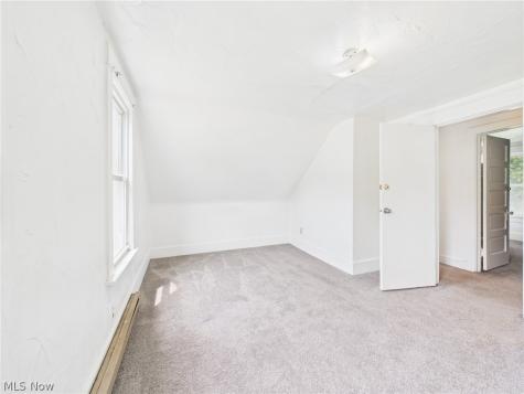 529 Gage Street Akron OH 44311