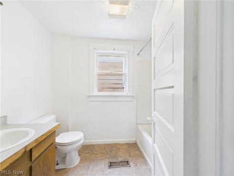529 Gage Street Akron OH 44311