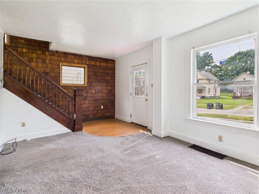 529 Gage Street Akron OH 44311