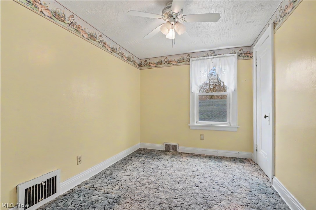 495 Whitney Avenue Akron OH 44306
