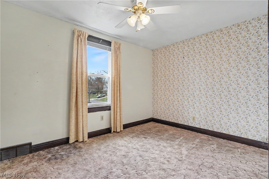 495 Whitney Avenue Akron OH 44306