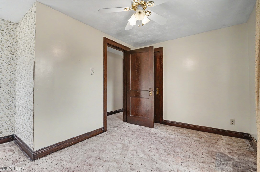 495 Whitney Avenue Akron OH 44306