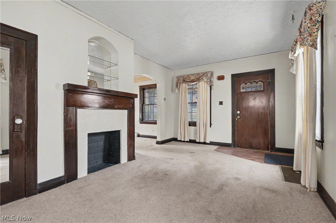 495 Whitney Avenue Akron OH 44306