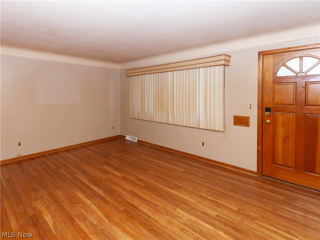 4526 W 154th Street Cleveland OH 44135