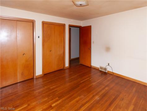 4526 W 154th Street Cleveland OH 44135