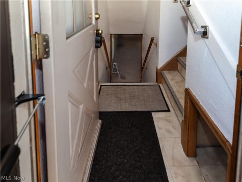 4526 W 154th Street Cleveland OH 44135