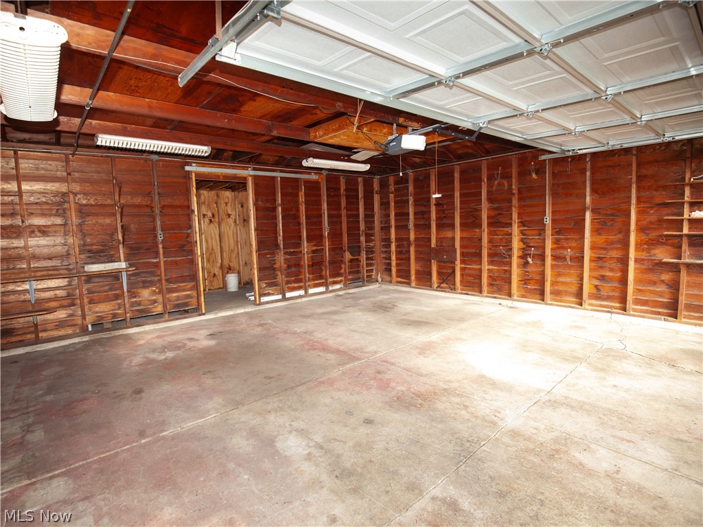 4526 W 154th Street Cleveland OH 44135