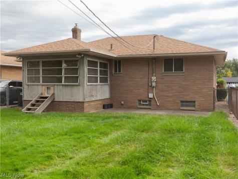 4526 W 154th Street Cleveland OH 44135