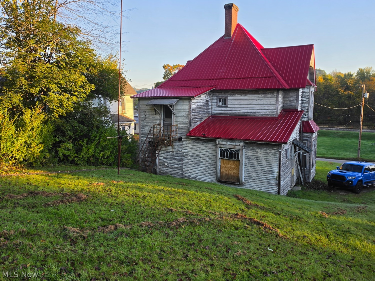 208 E College Street Scio OH 43988