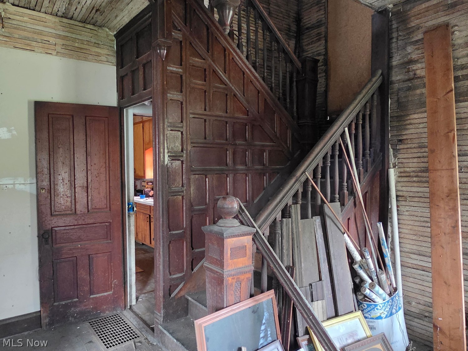 208 E College Street Scio OH 43988