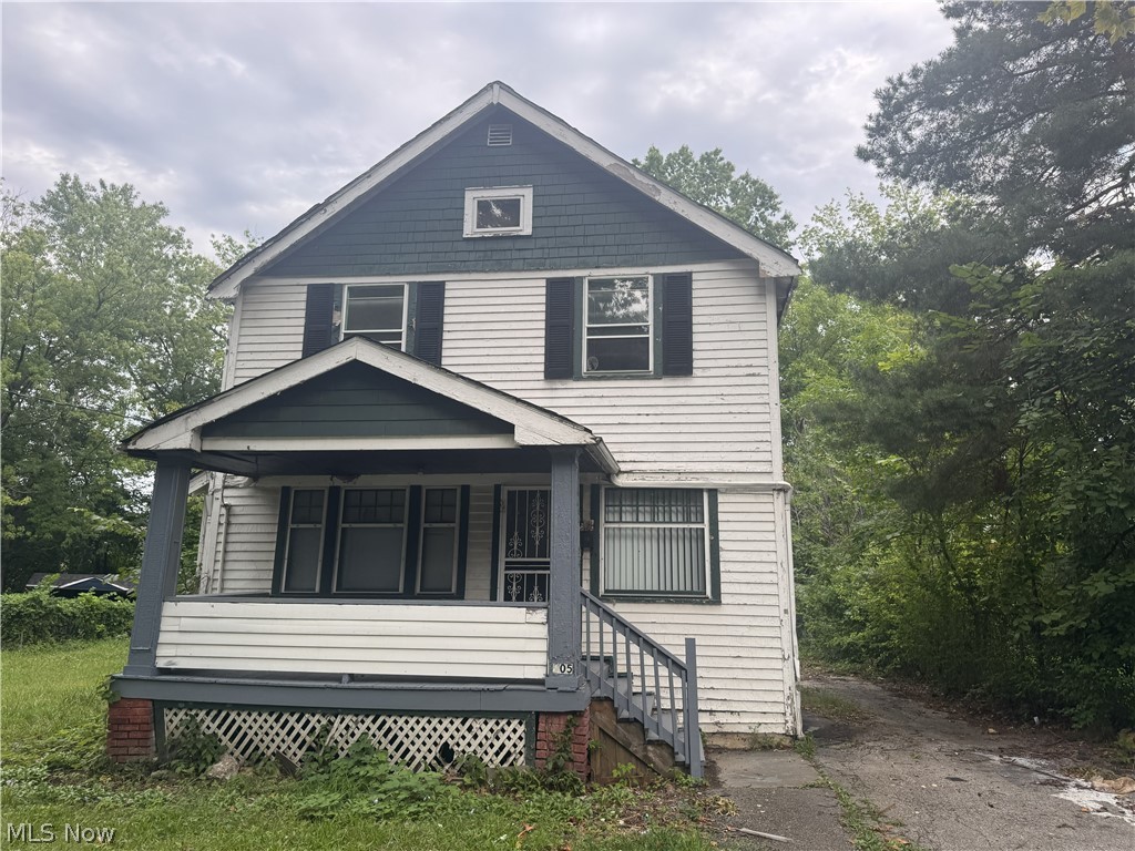 905 E 143rd Street Cleveland OH 44110