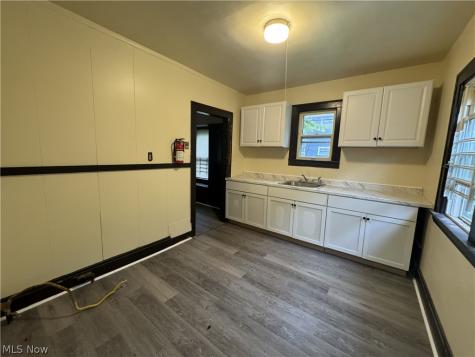 905 E 143rd Street Cleveland OH 44110