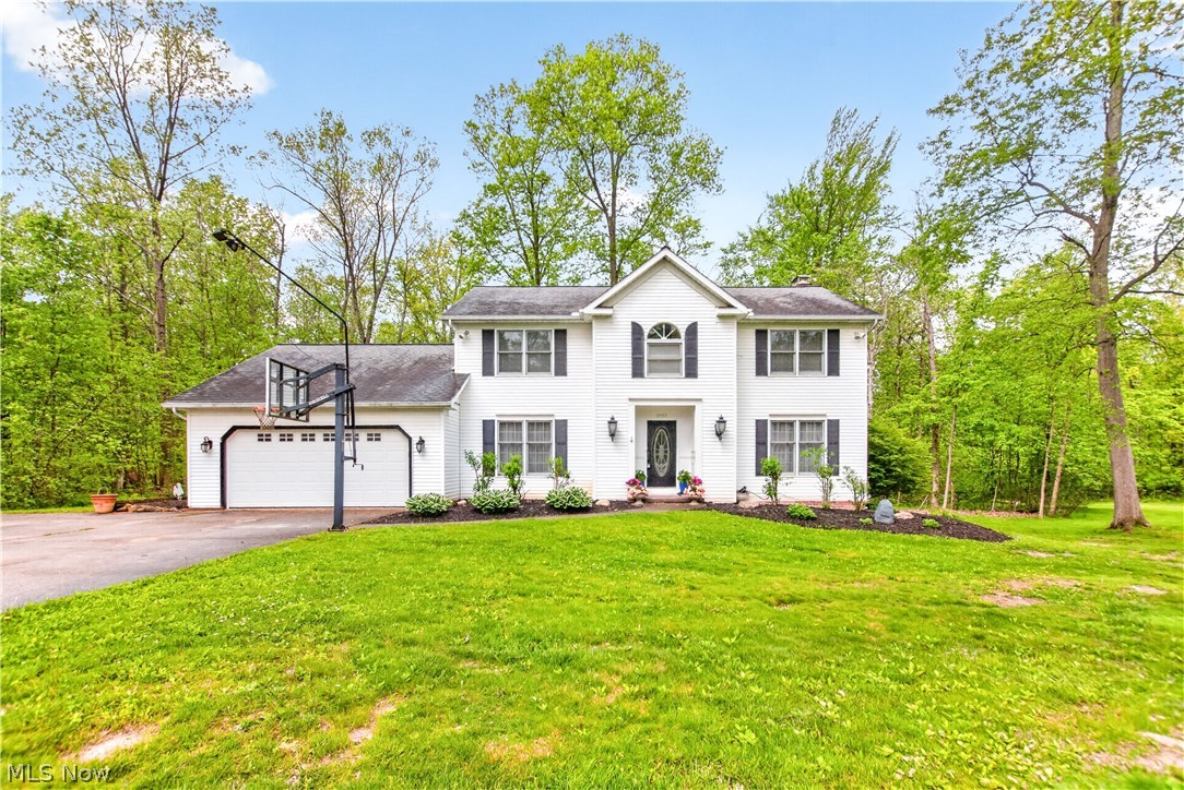 9103 Lake In The Woods Trail Chagrin Falls OH 44023