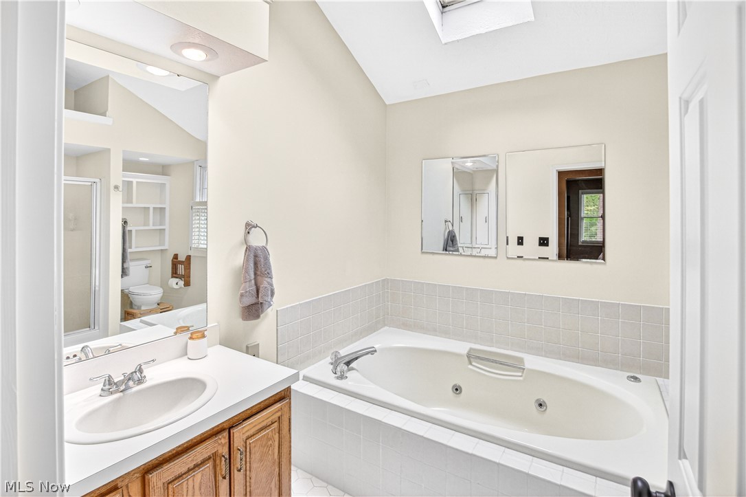 9103 Lake In The Woods Trail Chagrin Falls OH 44023