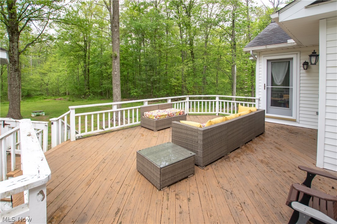 9103 Lake In The Woods Trail Chagrin Falls OH 44023