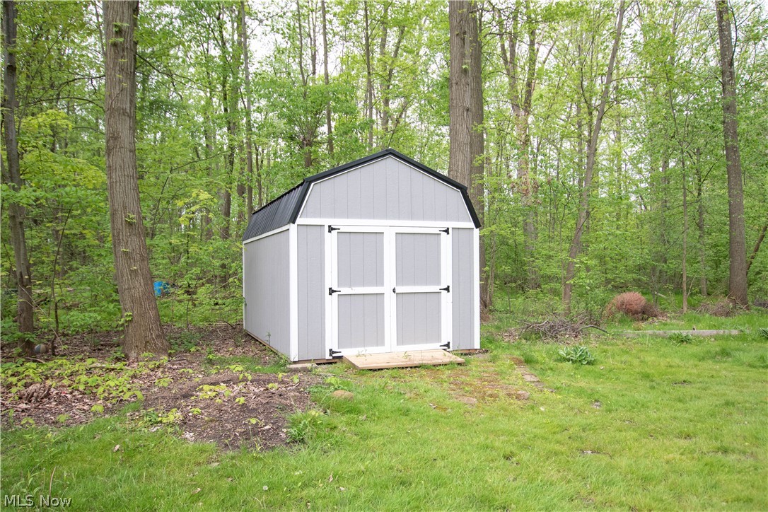 9103 Lake In The Woods Trail Chagrin Falls OH 44023