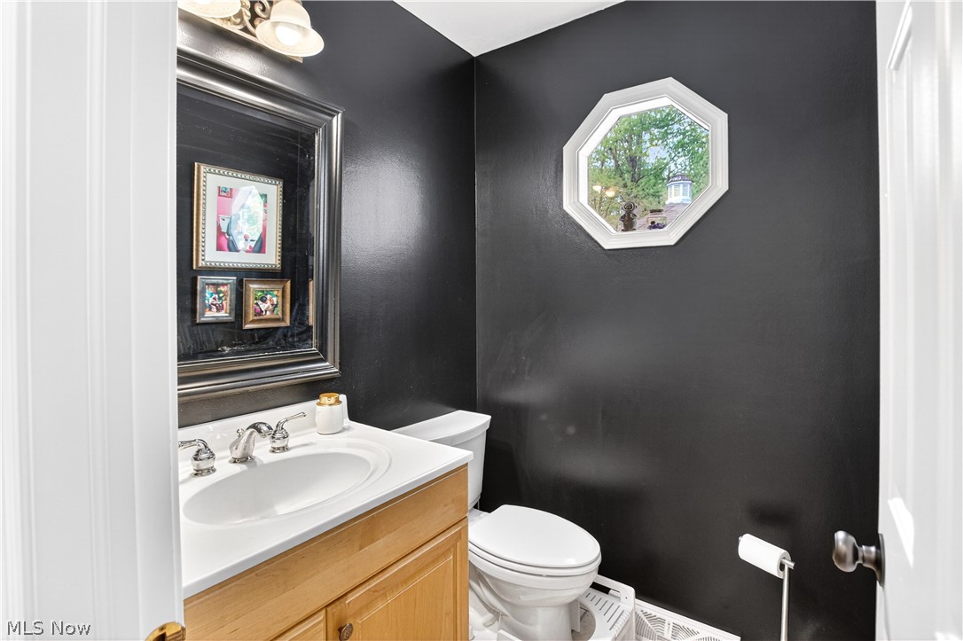 9103 Lake In The Woods Trail Chagrin Falls OH 44023