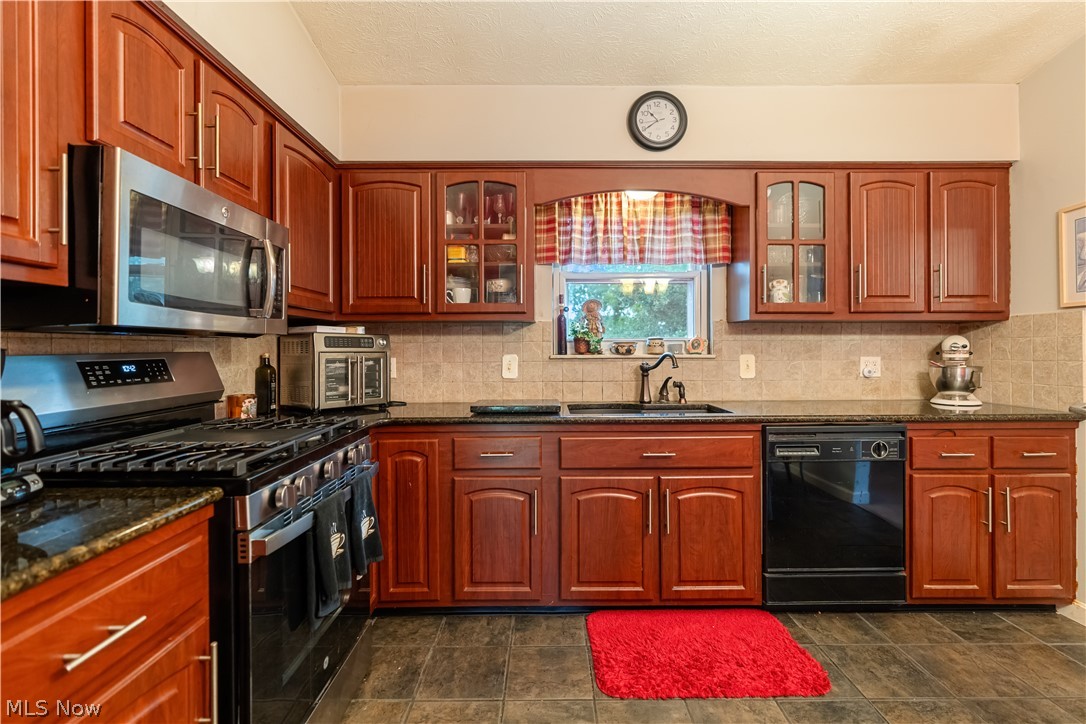 17669 Edwards Road Doylestown OH 44230