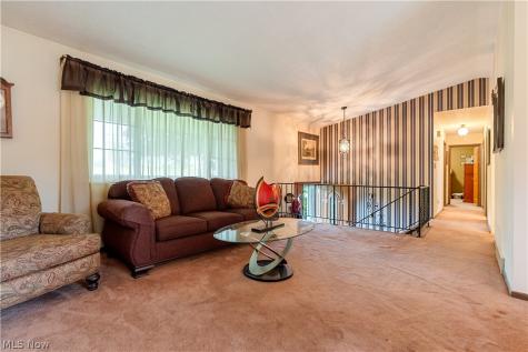 17669 Edwards Road Doylestown OH 44230