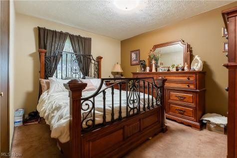 17669 Edwards Road Doylestown OH 44230