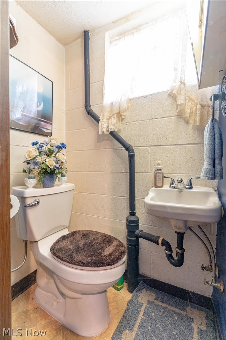 17669 Edwards Road Doylestown OH 44230
