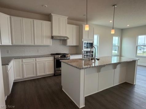 1443 Southbrook Circle NE Canton OH 44721