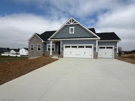 1443 Southbrook Circle NE Canton OH 44721