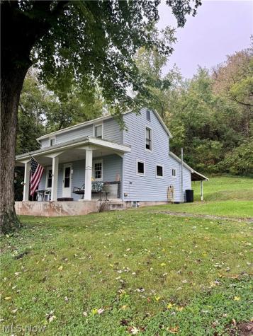 322 Sixth Lowell OH 45744