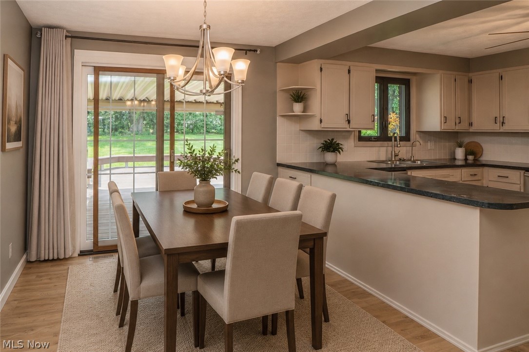 5251 Tanglewood Drive NE Louisville OH 44641
