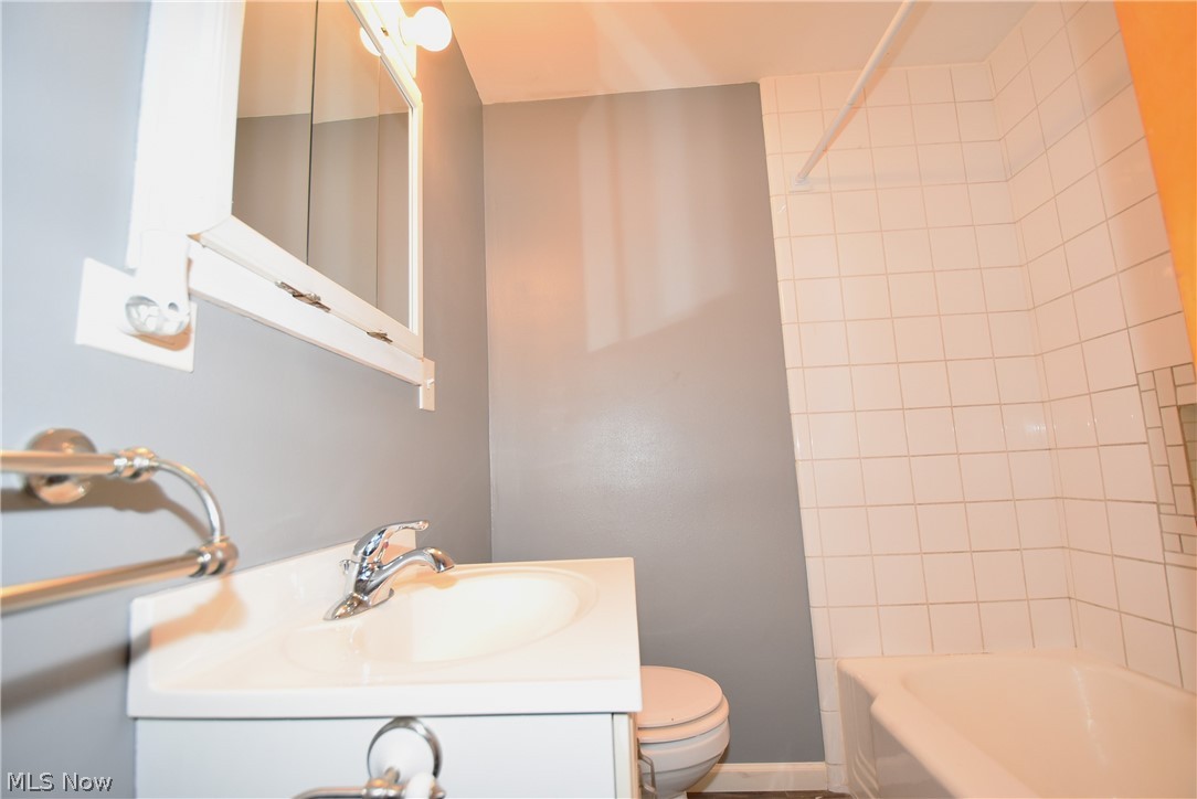 507 S Canal Street Newton Falls OH 44444