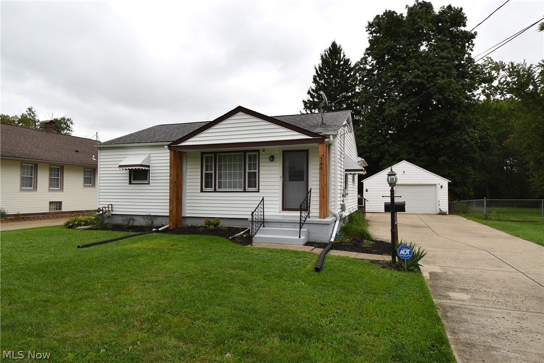 507 S Canal Street Newton Falls OH 44444