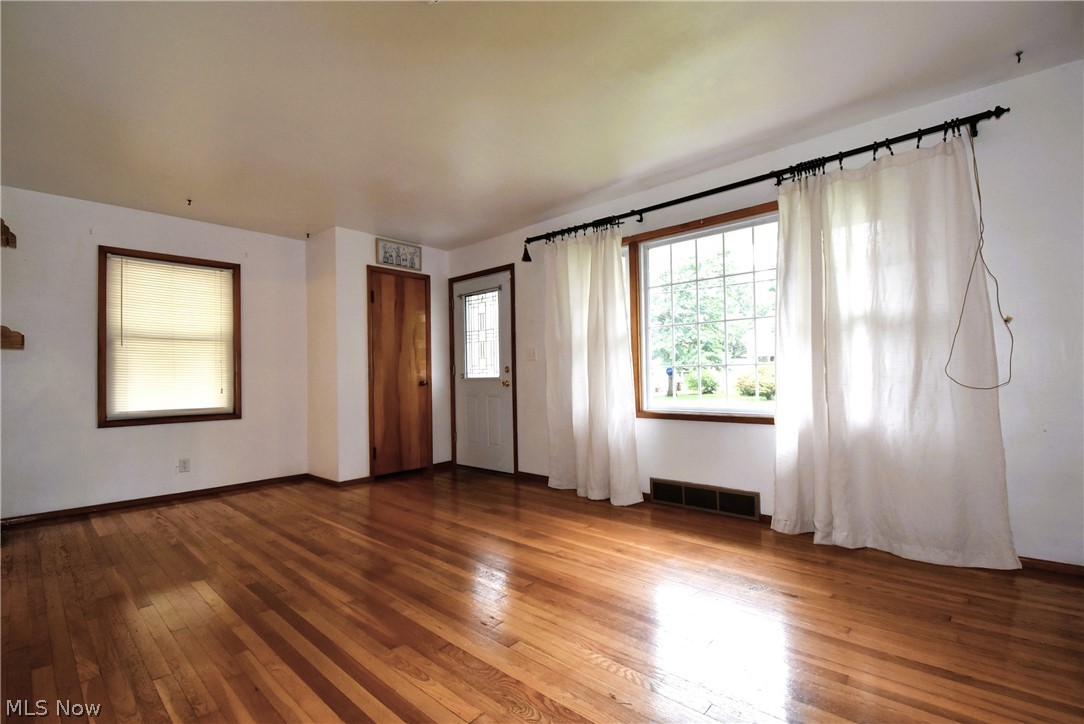 507 S Canal Street Newton Falls OH 44444