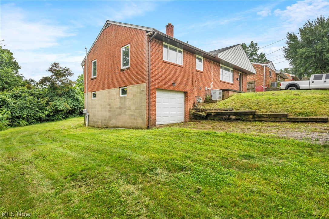 156 Greenwich Avenue Steubenville OH 43952