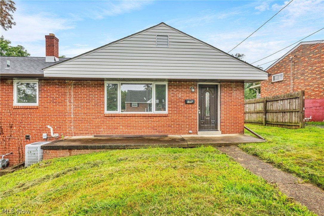 156 Greenwich Avenue Steubenville OH 43952