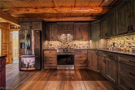 4848 Township Road 305 Millersburg OH 44654
