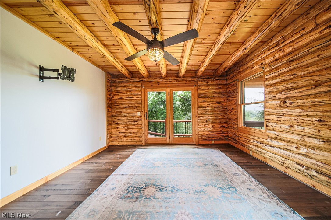 4848 Township Road 305 Millersburg OH 44654