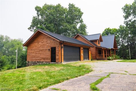 4848 Township Road 305 Millersburg OH 44654