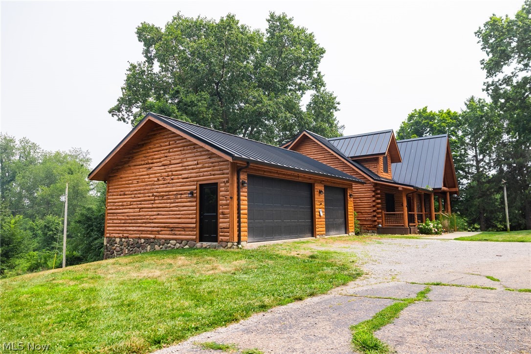 4848 Township Road 305 Millersburg OH 44654